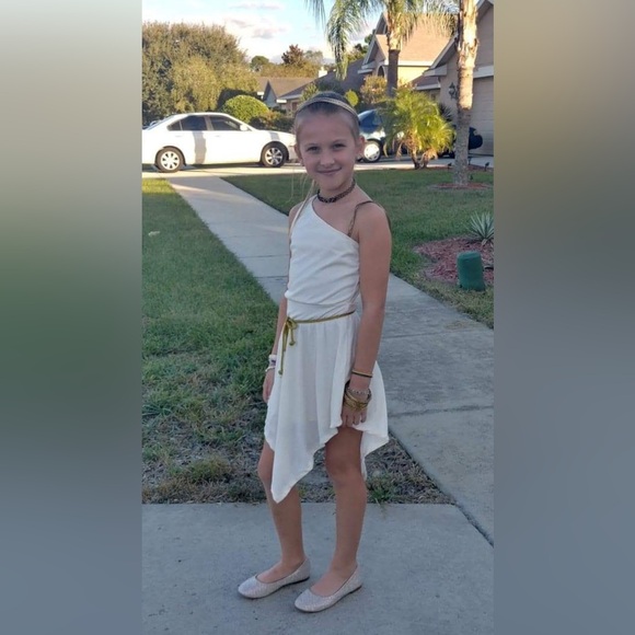 Goddess Dress girls Halloween costume - Picture 8 of 9